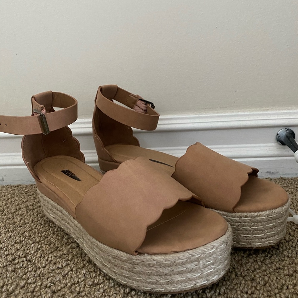 New Bamboo Platform Sandals